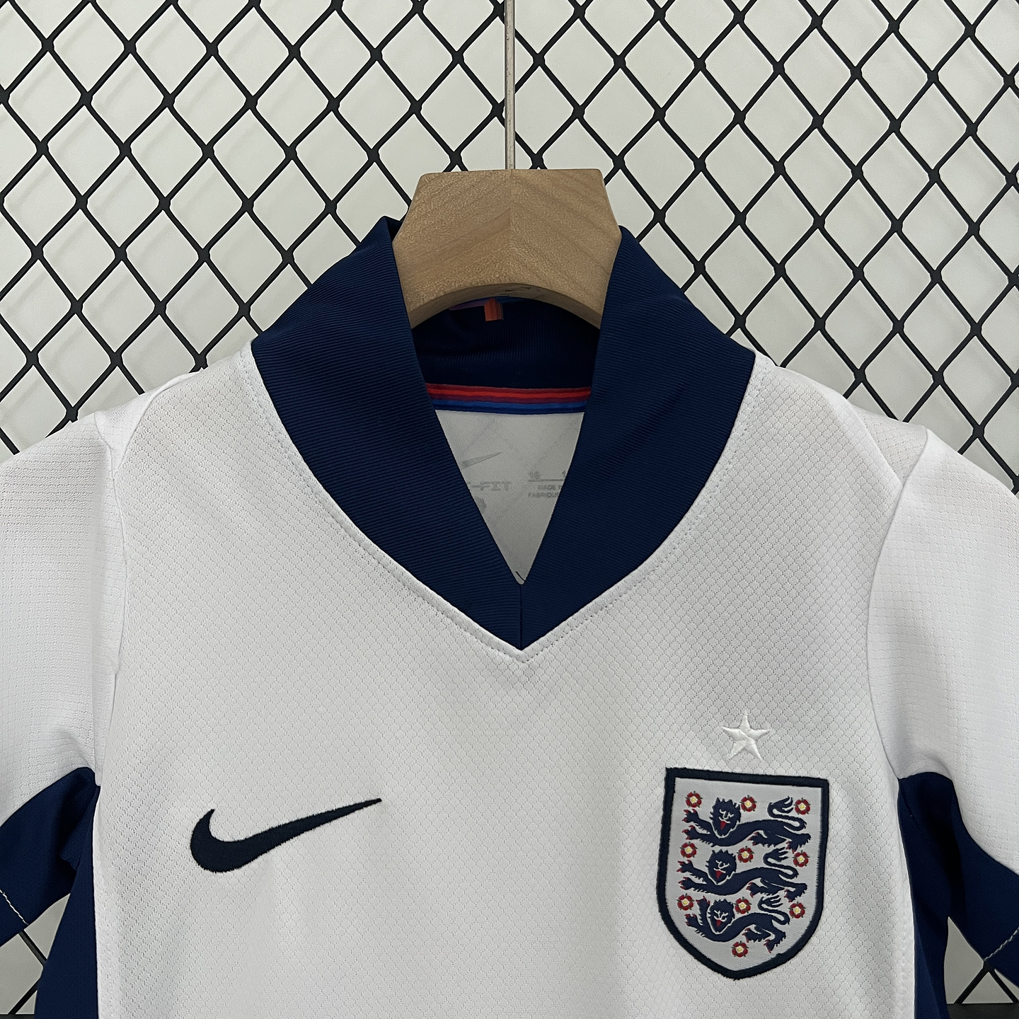 Inglaterra Equipamento Principal Euro 2024 Kit Criança 4