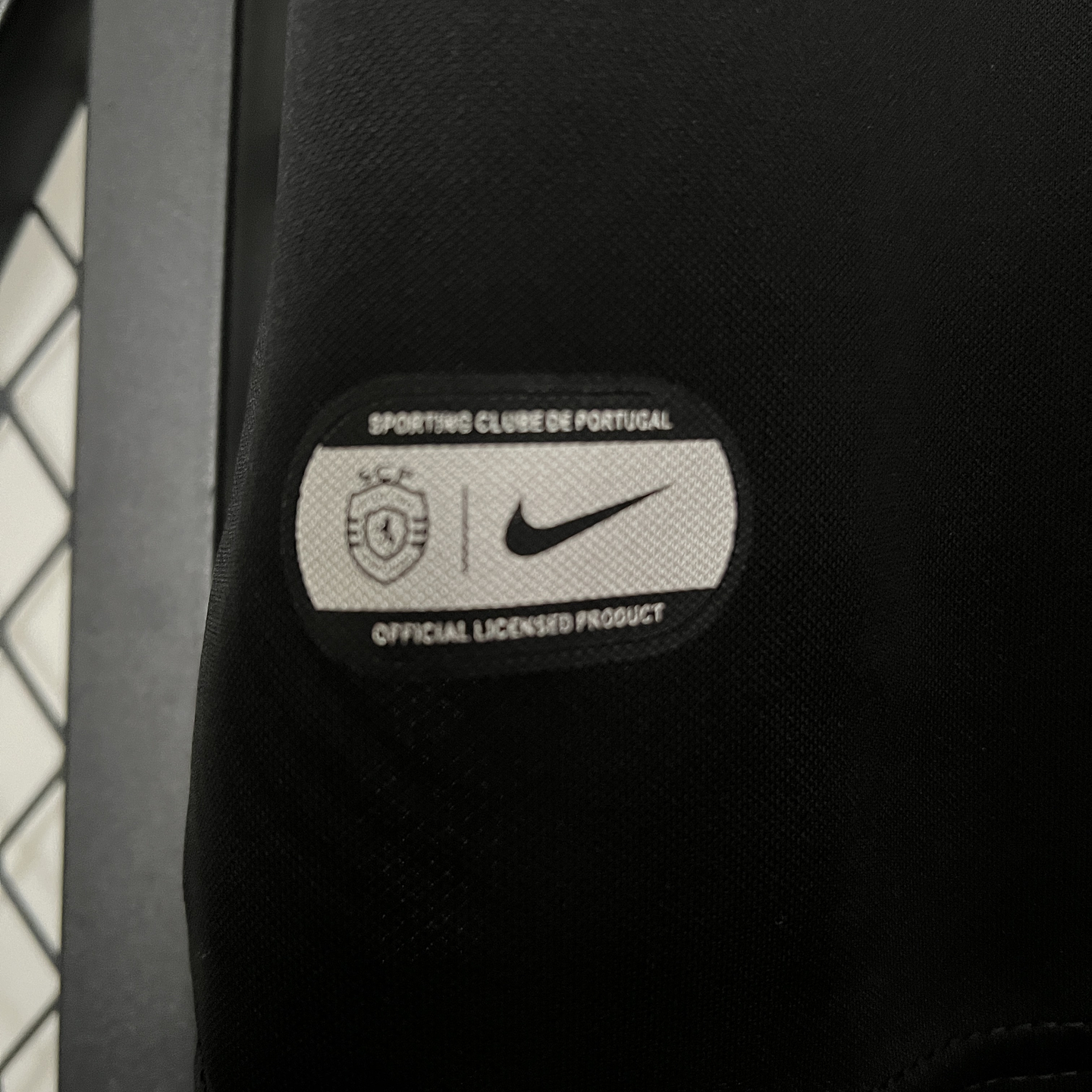 Sporting Quarto Equipamento 2023/24 9