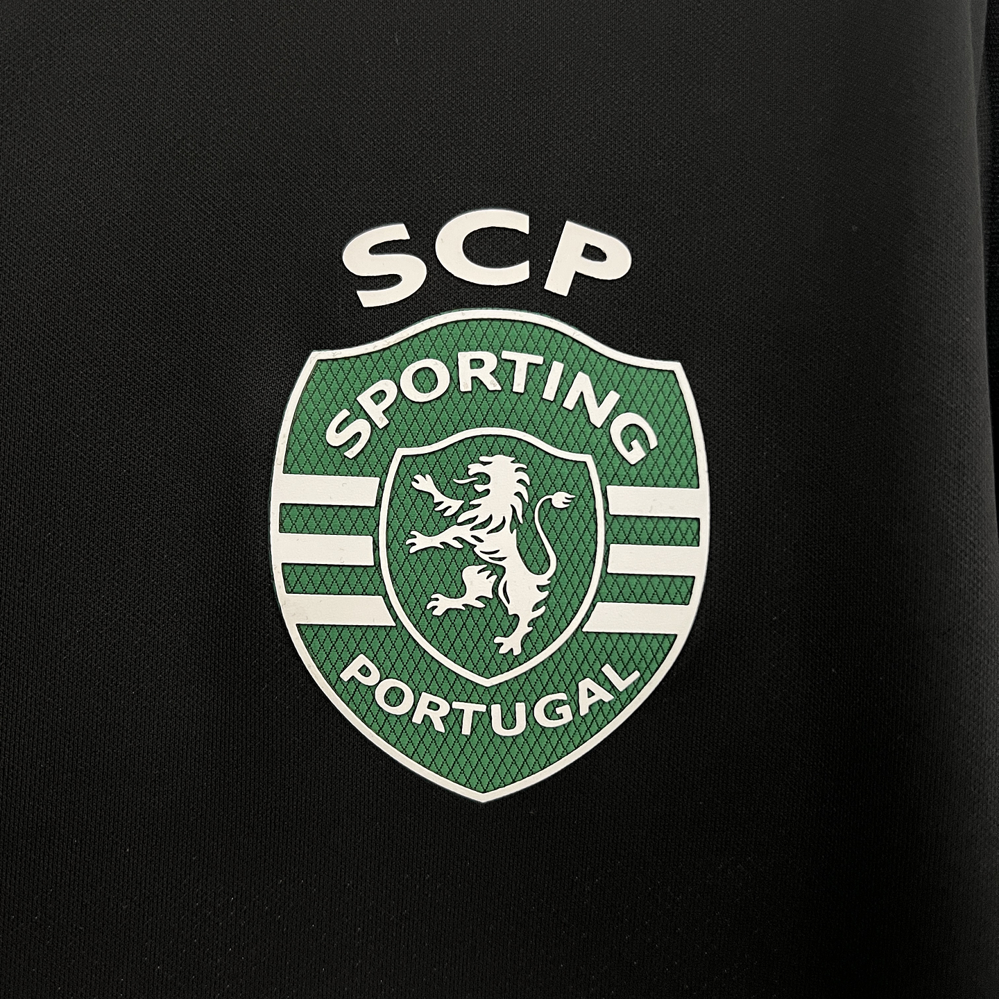 Sporting Quarto Equipamento 2023/24 3