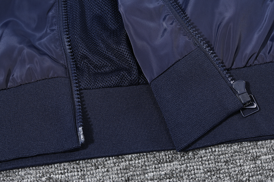 Barcelona Corta-Vento 11