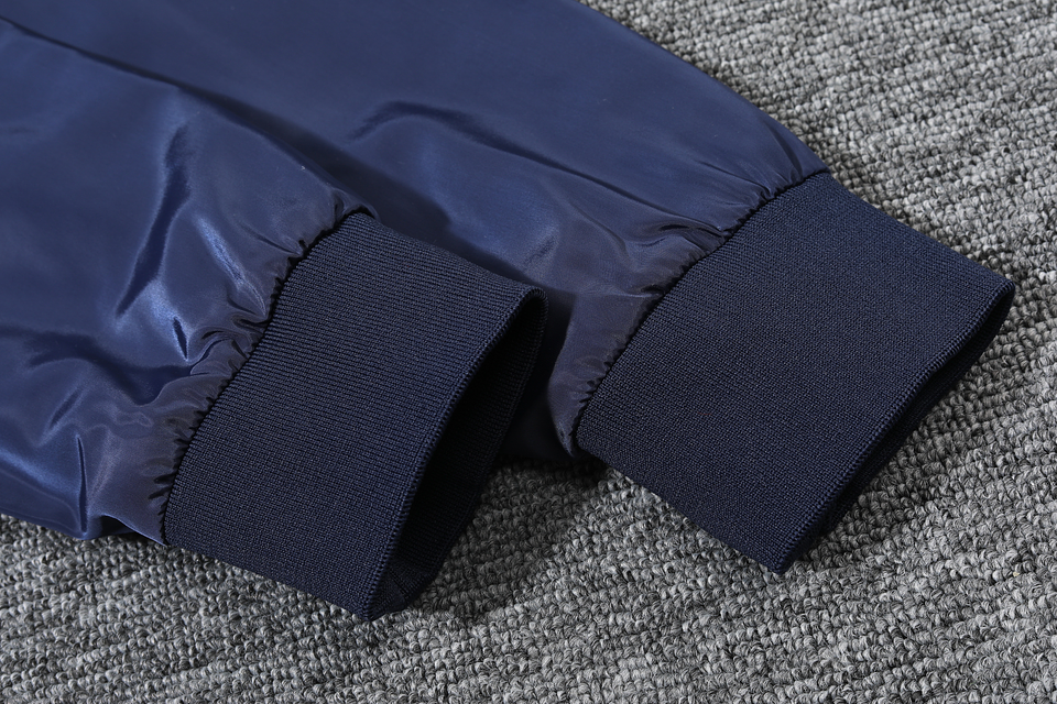 Barcelona Corta-Vento 13