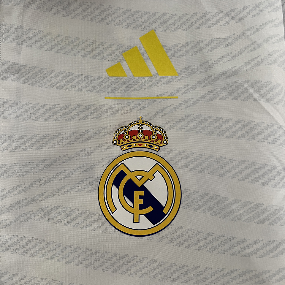 Real Madrid Corta-Vento Reversível 12