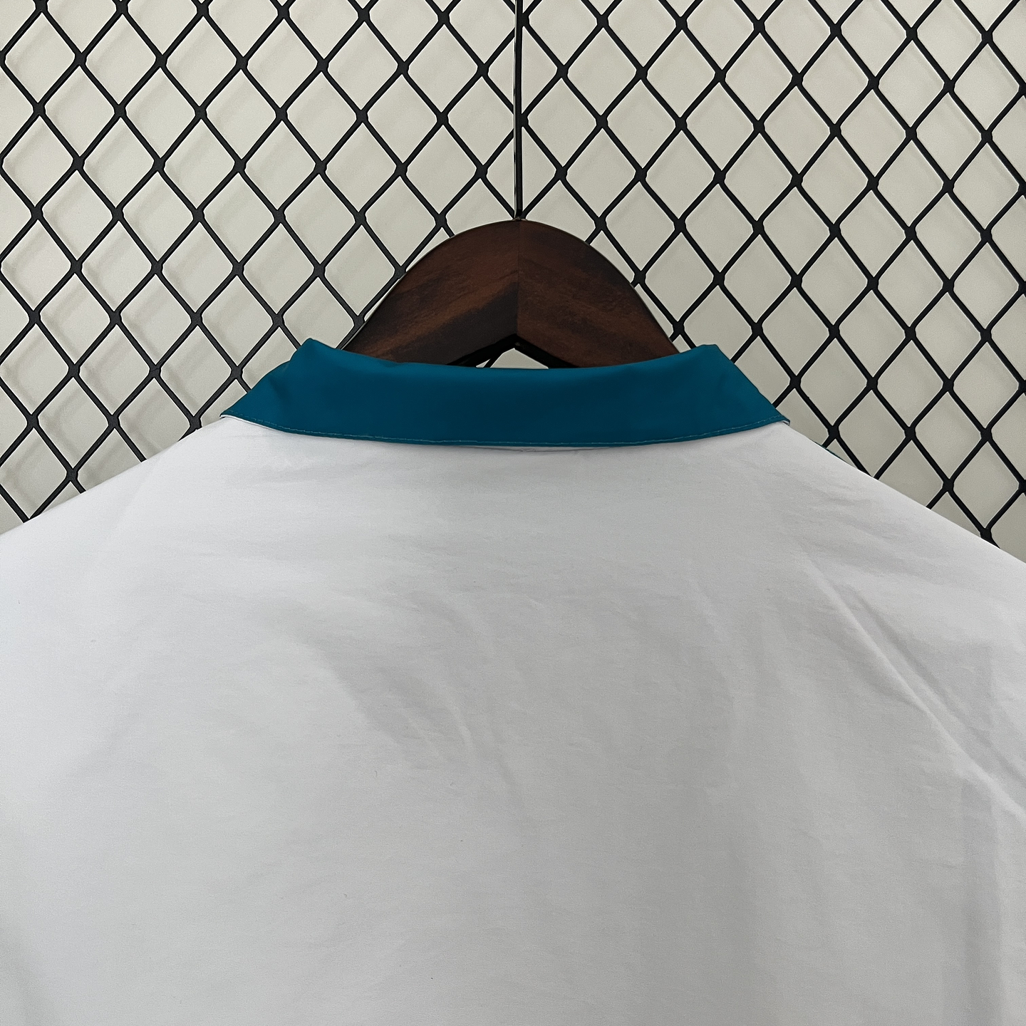 Real Madrid Corta-Vento Reversível 7