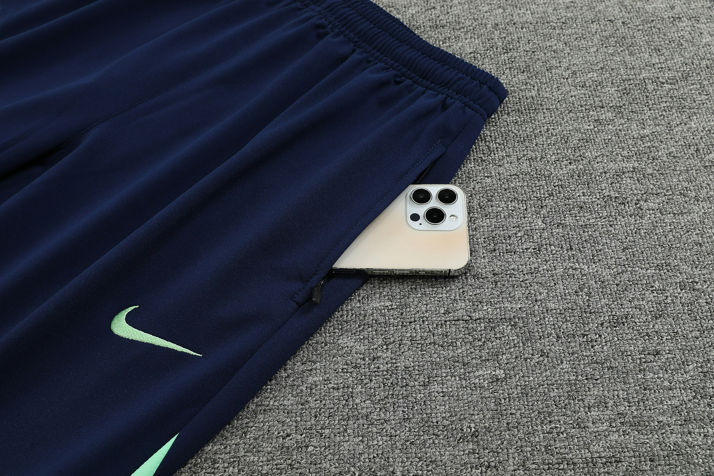 Brasil Fato de Treino c/ Capuz 6