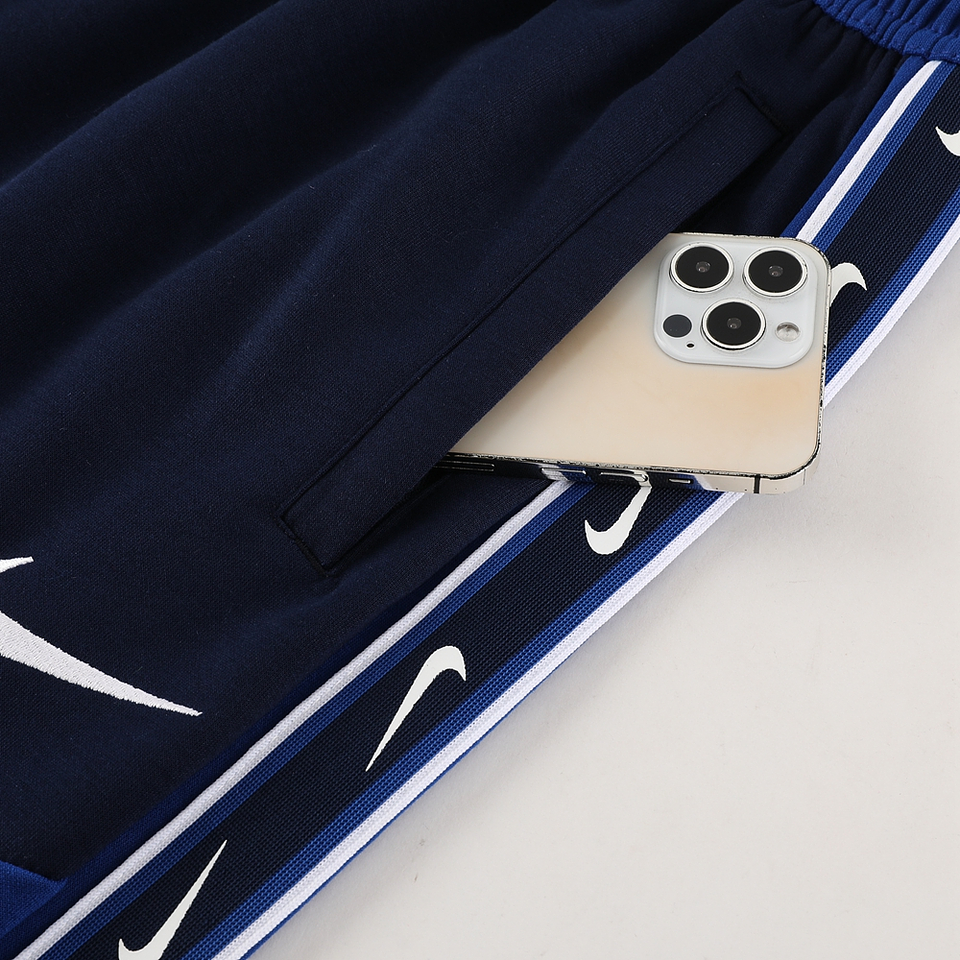 Nike Fato de Treino c/ Capuz 7