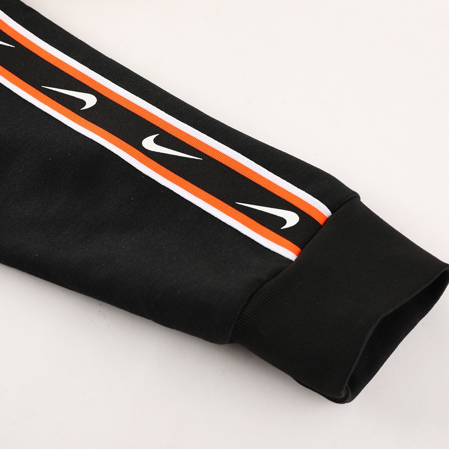 Nike Fato de Treino c/ Capuz 4