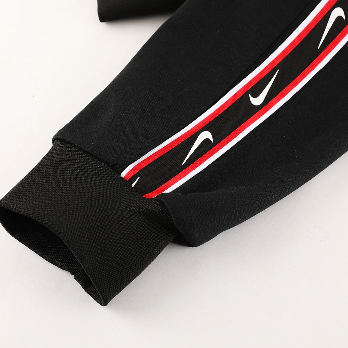 Nike Fato de Treino c/ Capuz 8