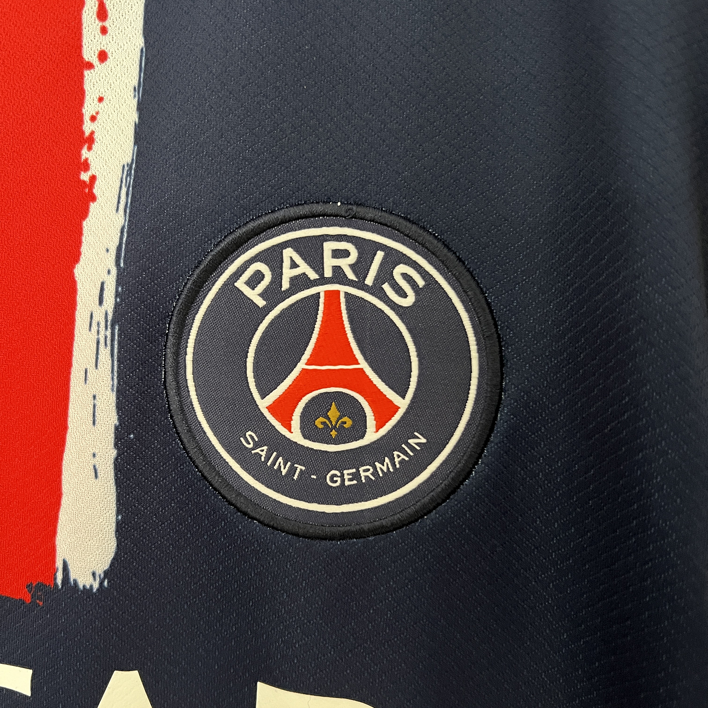 PSG Equipamento Principal 2024/25 3