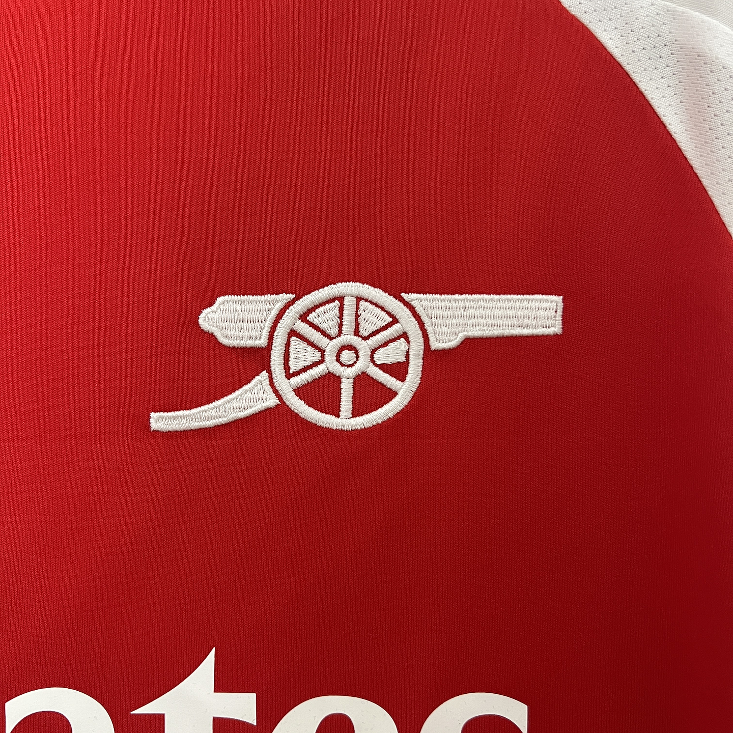 Arsenal Equipamento Principal 2024/25 3