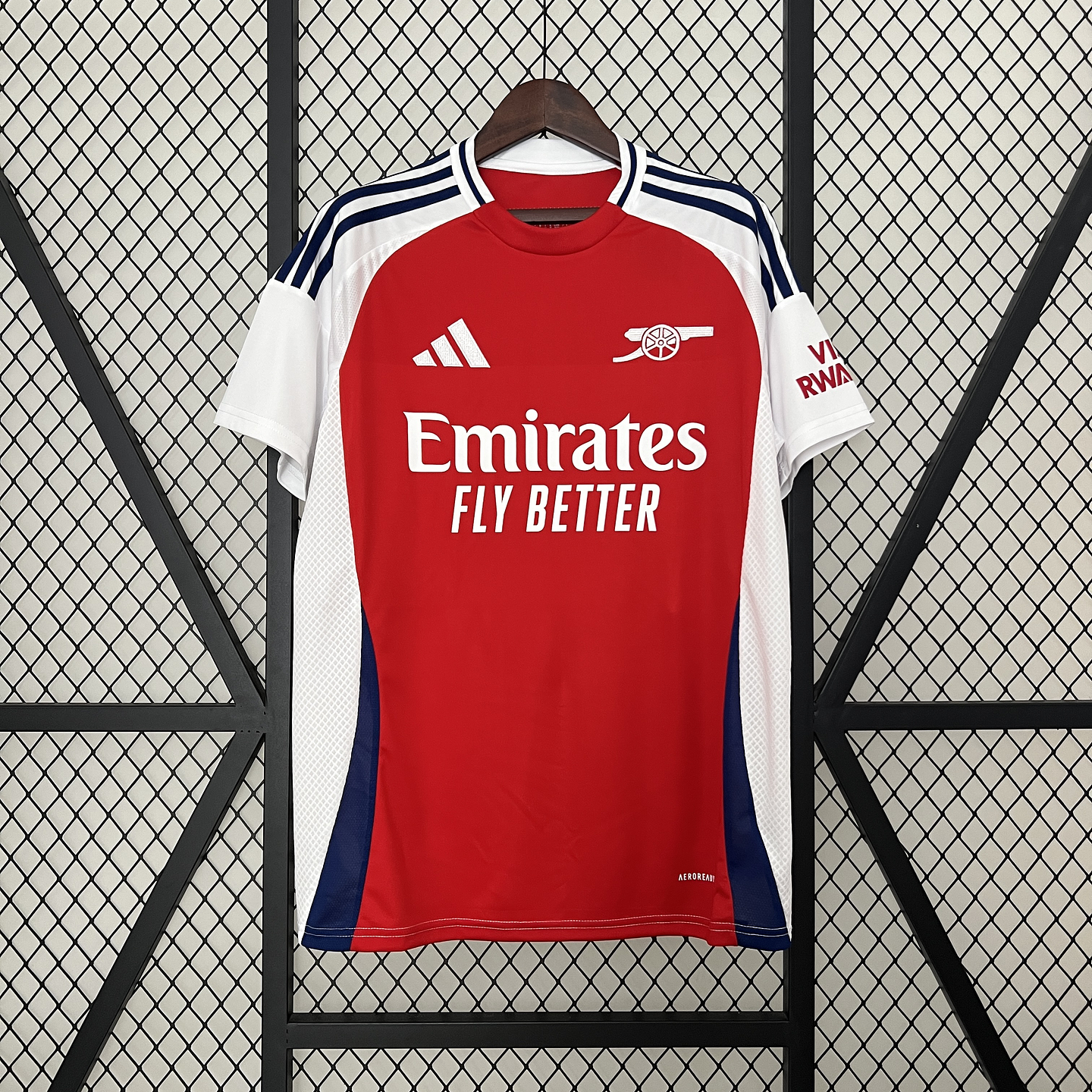 Arsenal Equipamento Principal 2024/25 1