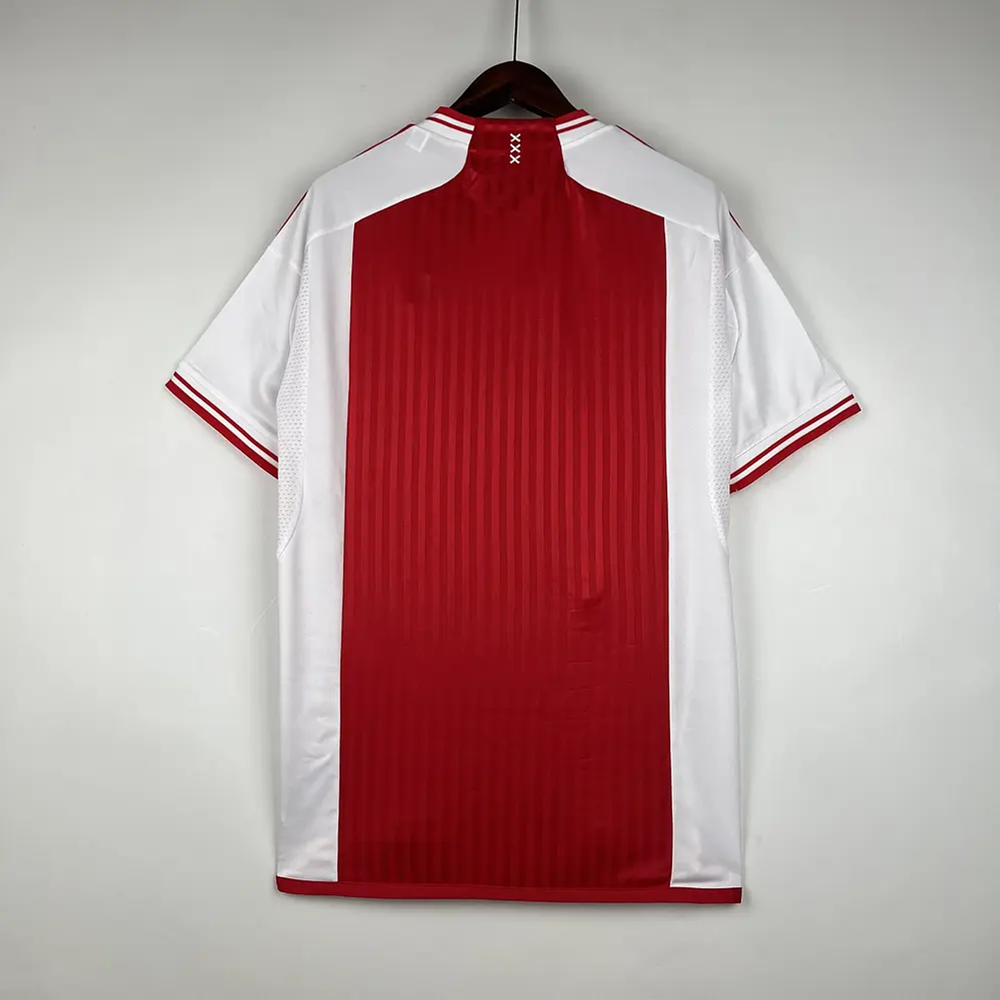 Ajax Equipamento Principal 2023/24 2
