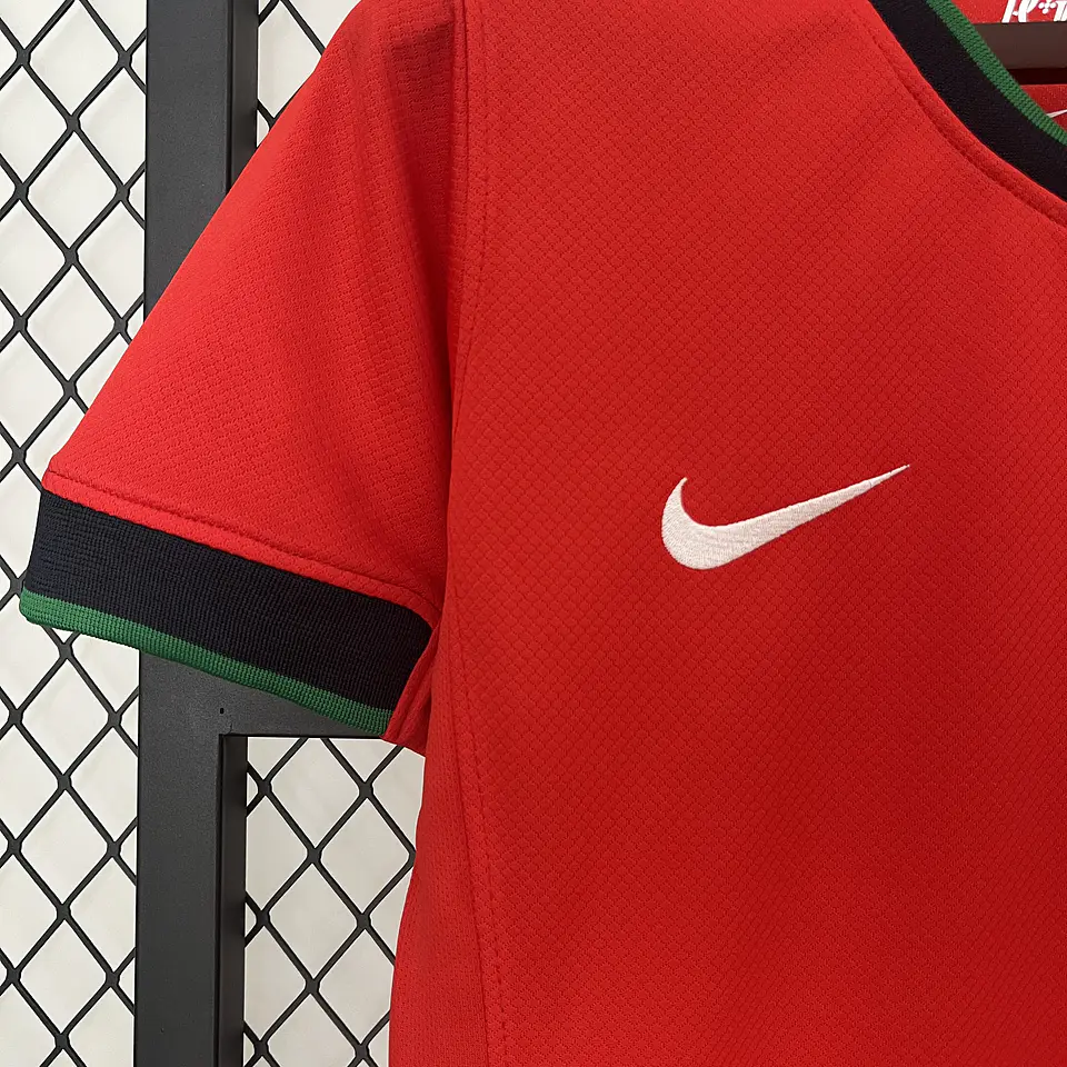 Portugal Equipamento Principal Mulher Euro 2024 8