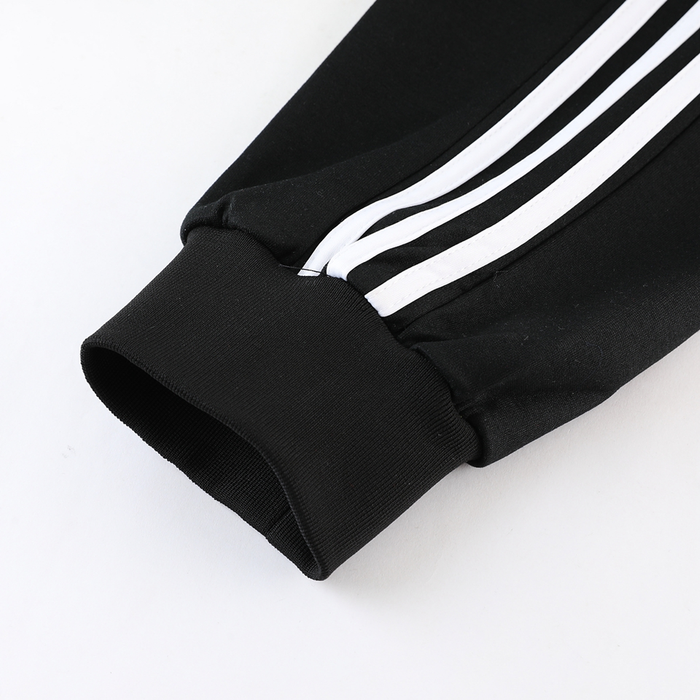 Adidas Fato de Treino c/ Capuz 7