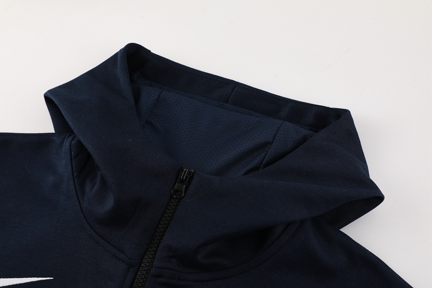 Tottenham Fato de Treino c/ Capuz 3