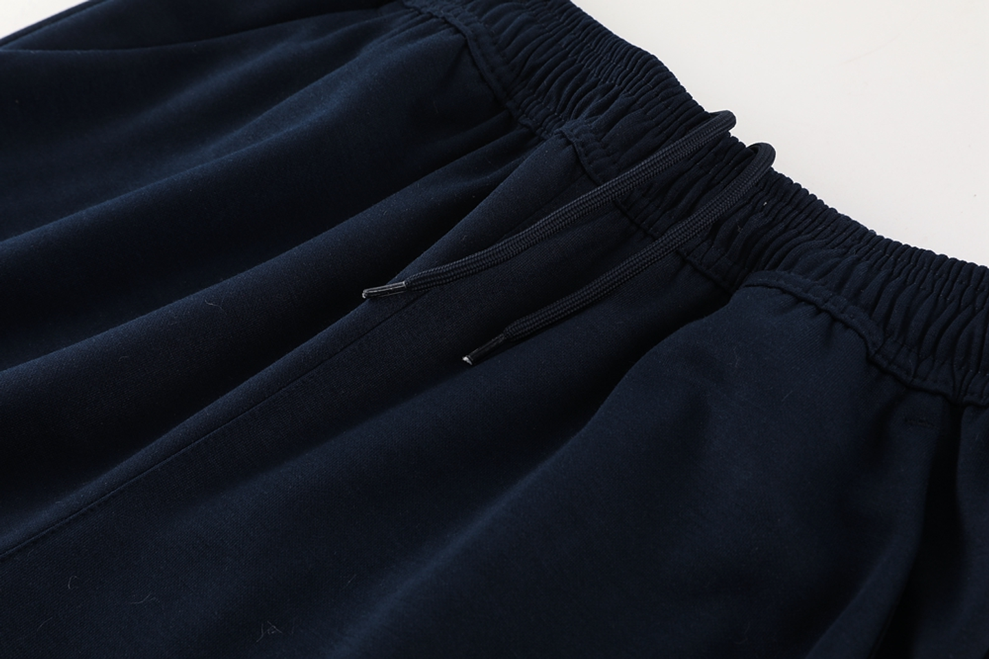 Tottenham Fato de Treino c/ Capuz 8