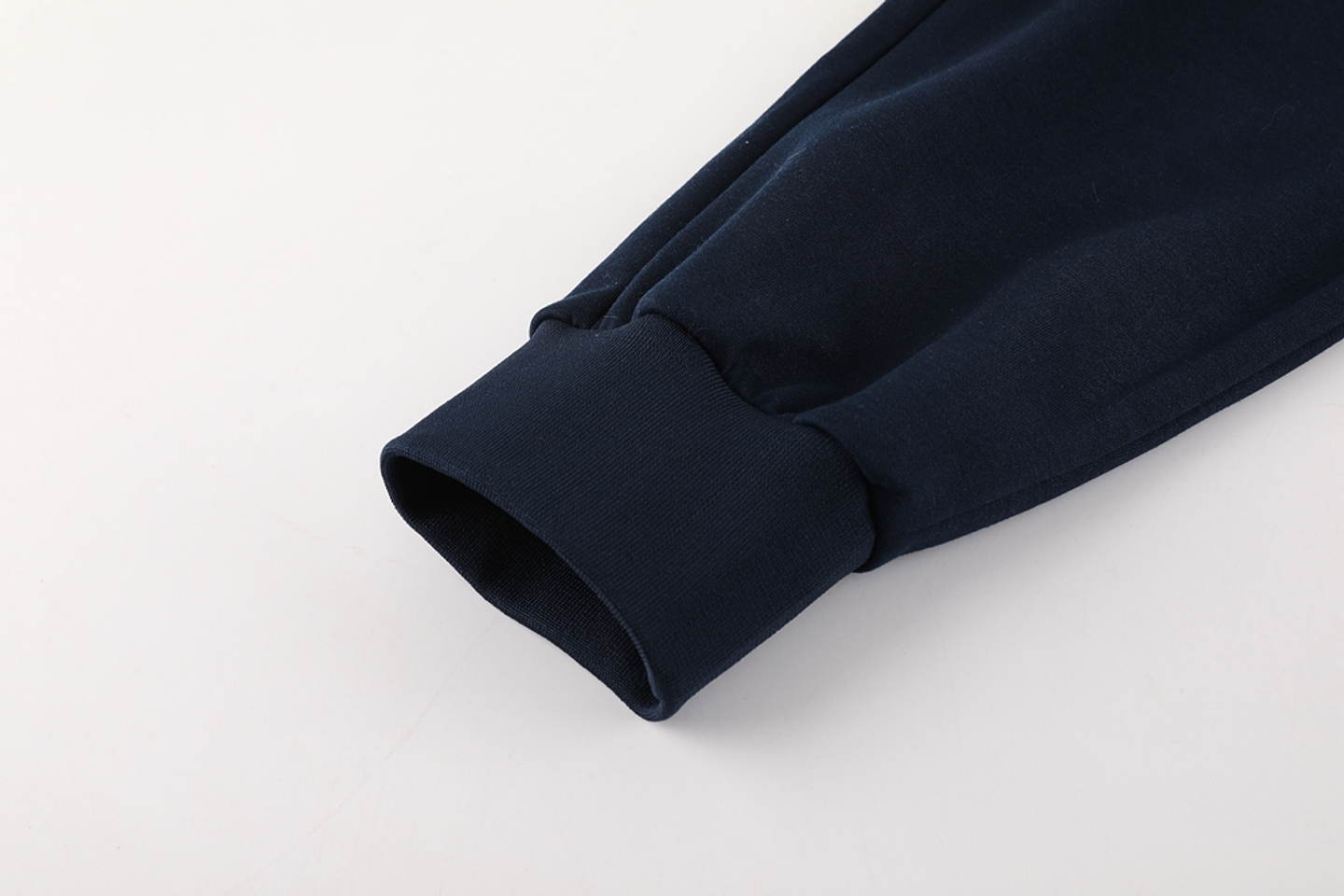 Tottenham Fato de Treino c/ Capuz 9