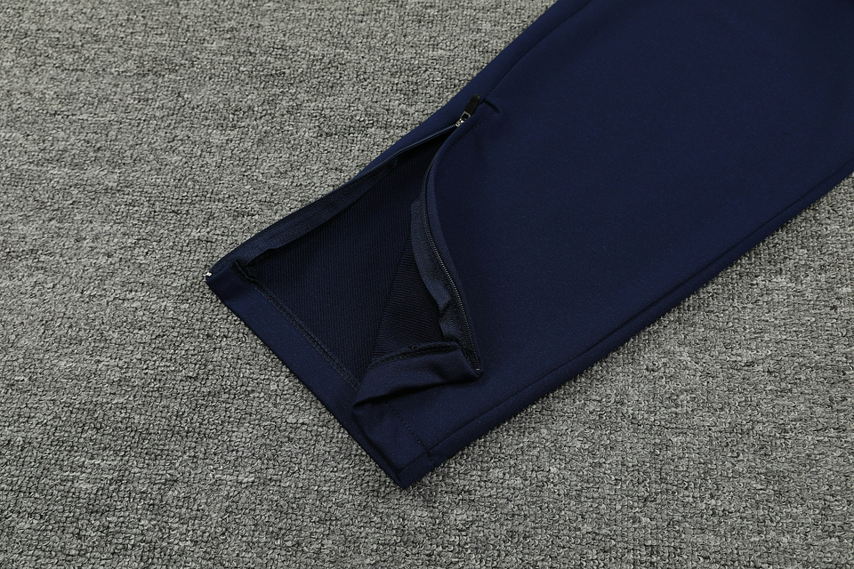 PSG Fato de Treino c/ Capuz 8