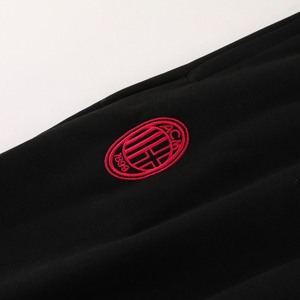 Milan Fato de Treino c/ Capuz 8