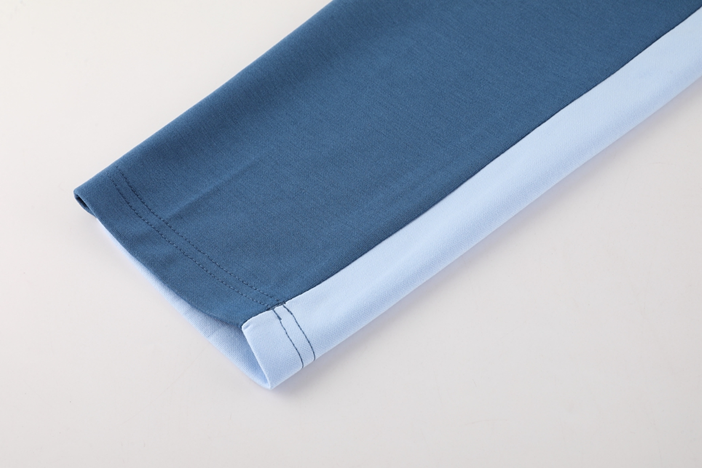 Manchester City Fato de Treino c/ Capuz 10