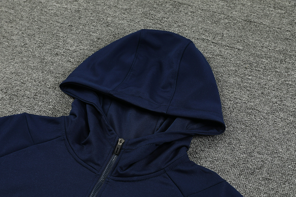 Itália Fato de Treino c/ Capuz 3