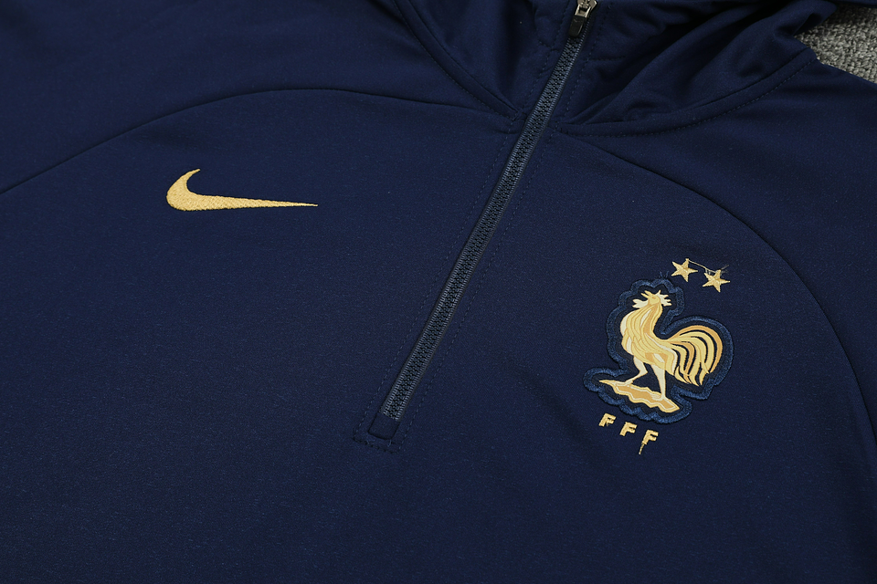 França Fato de Treino c/ Capuz 2