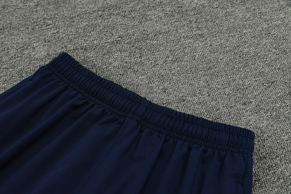 França Fato de Treino c/ Capuz 7