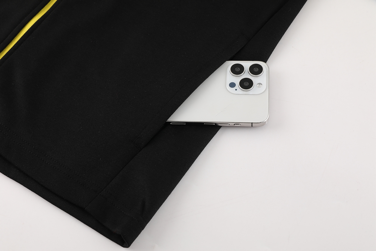 Borussia Dortmund Fato de Treino c/ Capuz 4