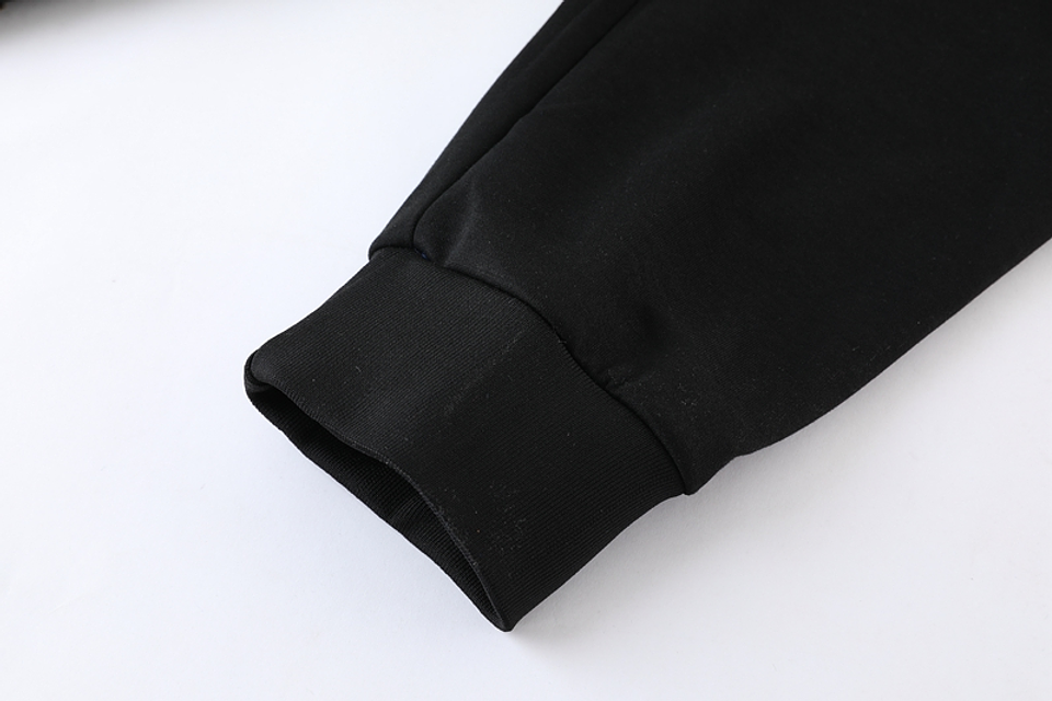 Real Madrid Avengers Fato de Treino c/ Capuz 11