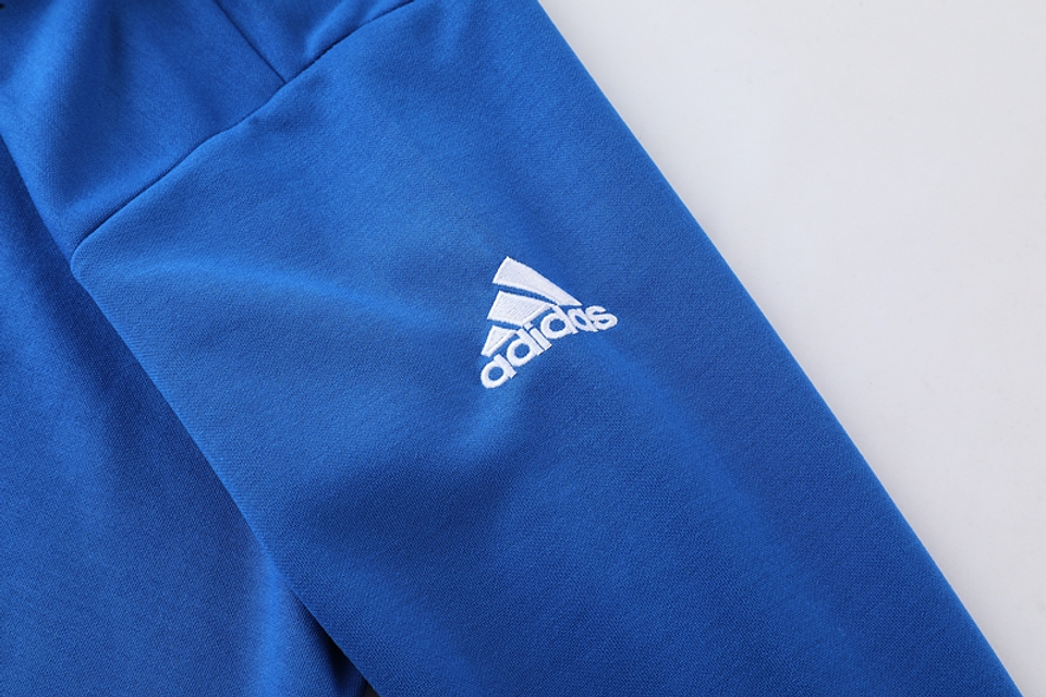 Real Madrid Avengers Fato de Treino c/ Capuz 4