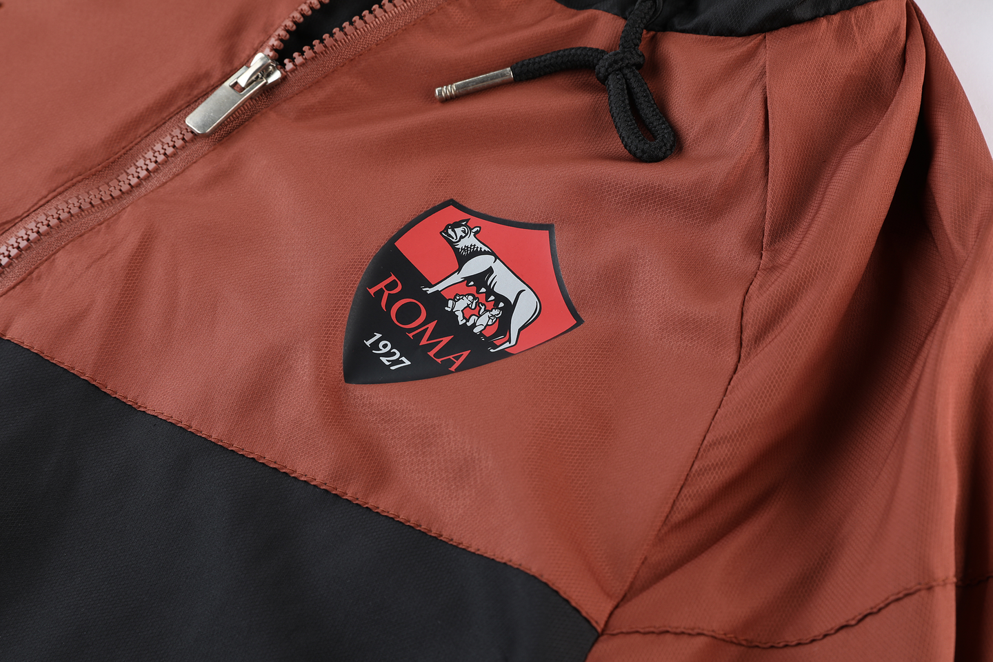 Roma Fato de Treino c/ Capuz 2