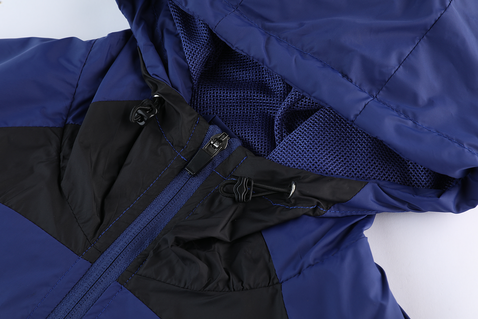 PSG Fato de Treino c/ Capuz 4