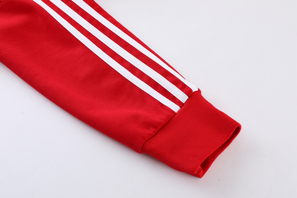 Manchester United Fato de Treino c/ Capuz 6