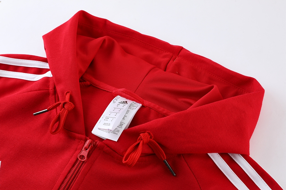 Manchester United Fato de Treino c/ Capuz 3