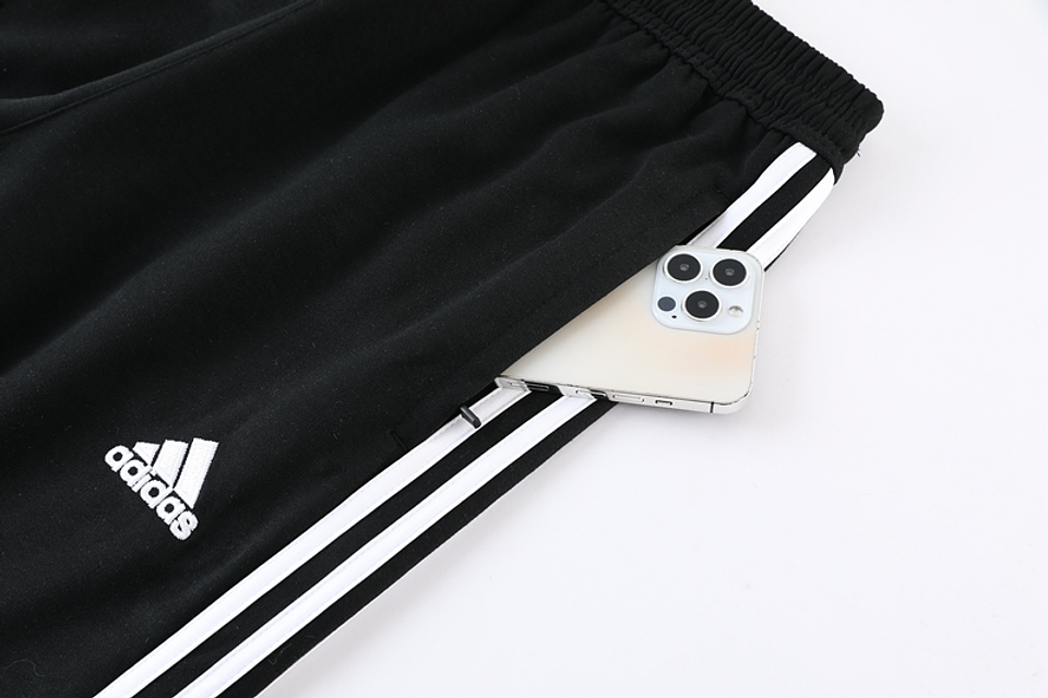 Manchester United Fato de Treino c/ Capuz 7