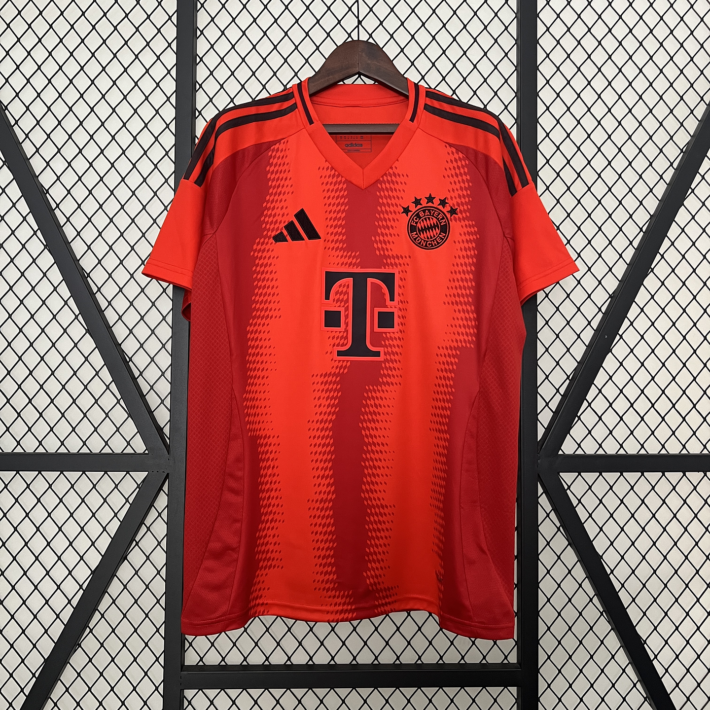 Bayern Munich Equipamento Principal 2024/25 1