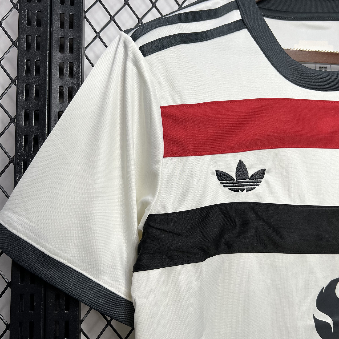 Manchester United Terceiro Equipamento 2024/25 4