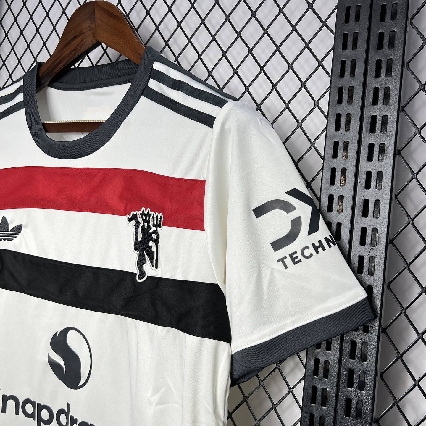 Manchester United Terceiro Equipamento 2024/25 6