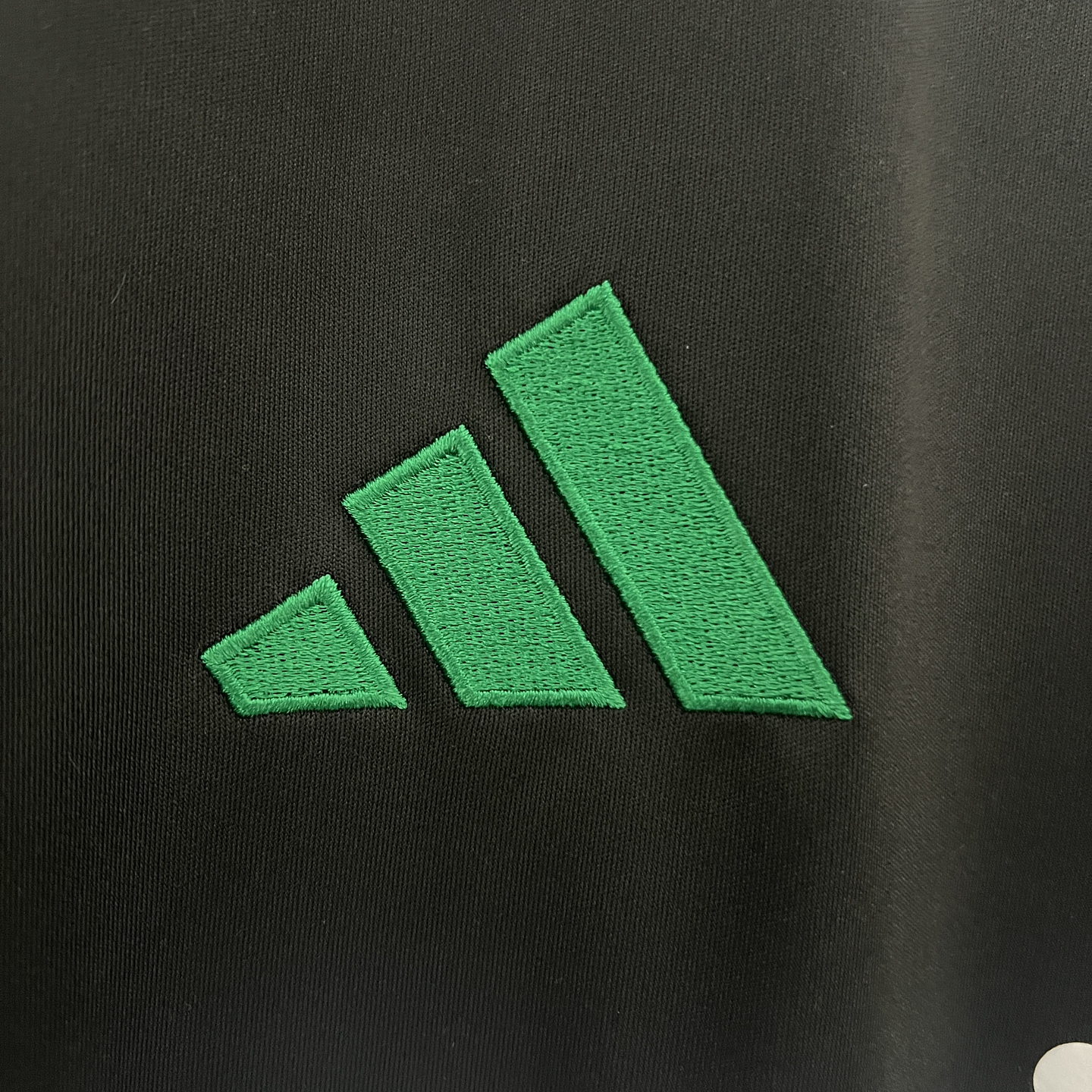 Arsenal Equipamento Alternativo 2024/25 4