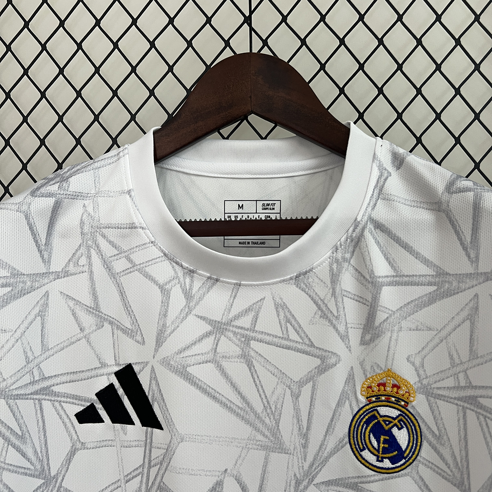 Real Madrid Equipamento Pré-Jogo 2024/25 5