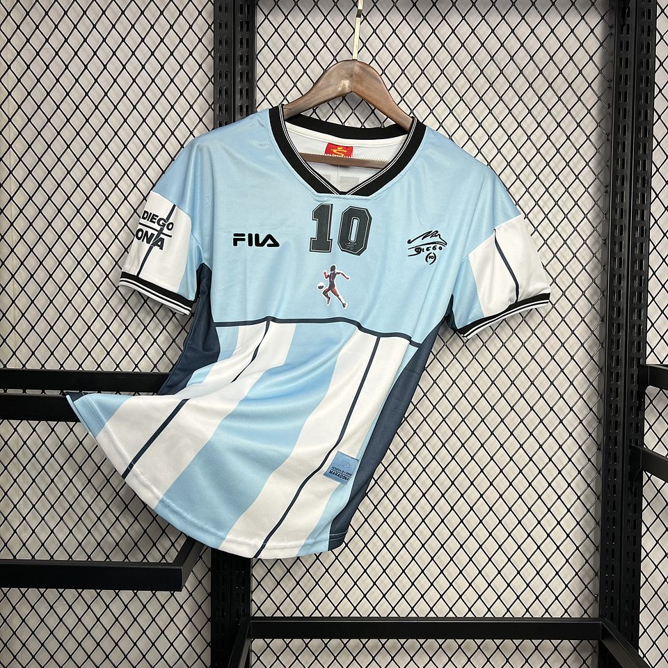 Maradona Homenagem 2001 1