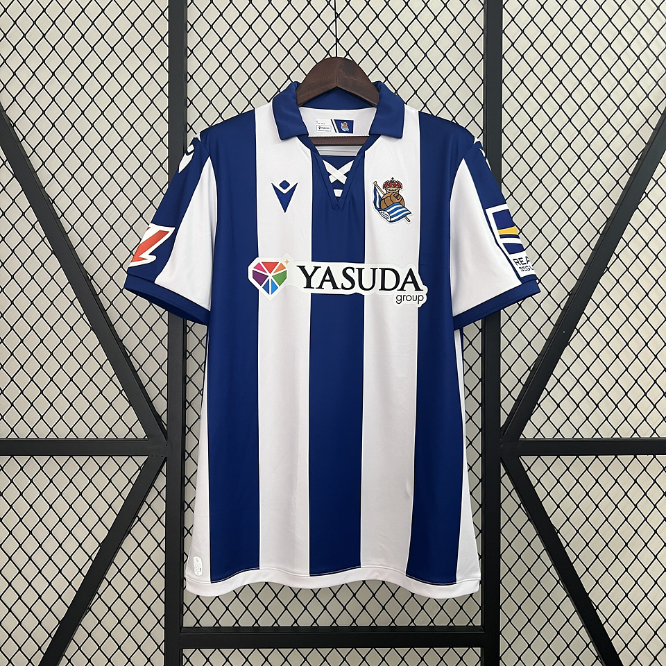 Real Sociedad Equipamento Principal 2024/25 1