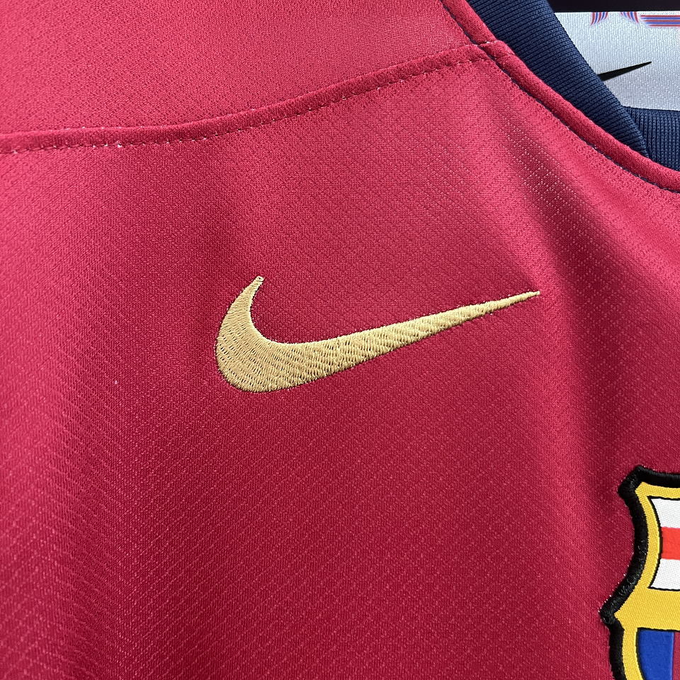 Barcelona Equipamento Principal 2024/25 3
