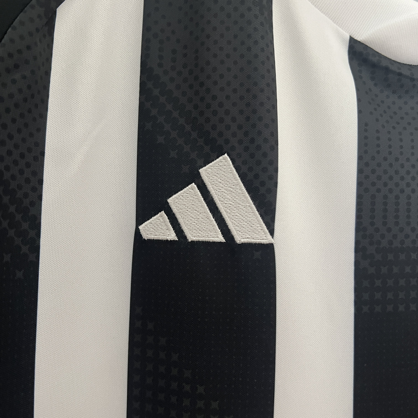 Atlético Mineiro Equipamento Principal 2024/25 4