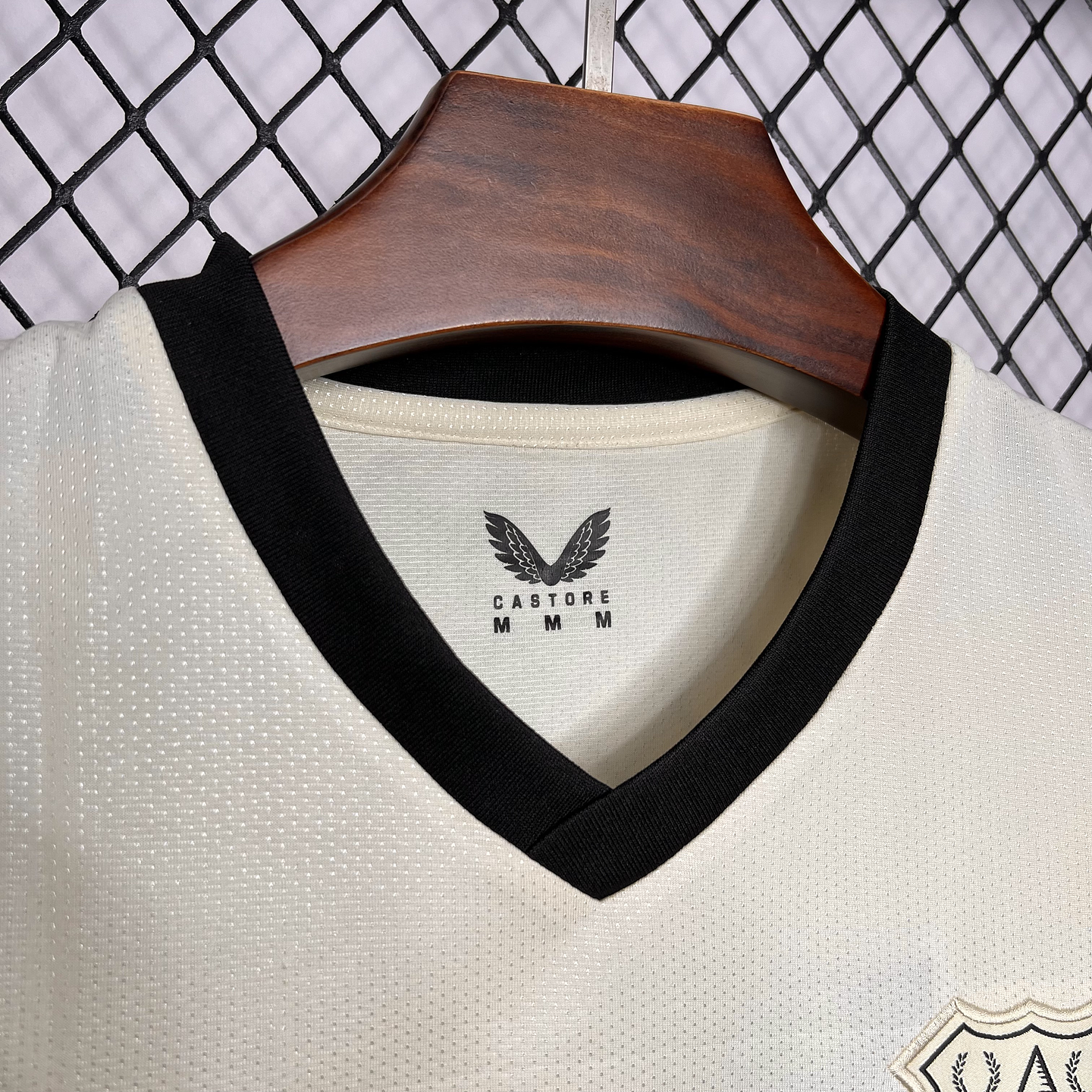 Everton Equipamento Secundário 2024/25 5