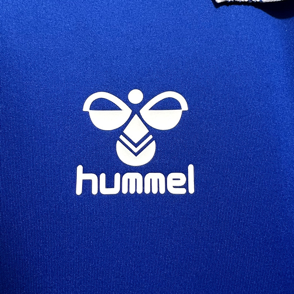 Everton Equipamento Principal 2023/24 4