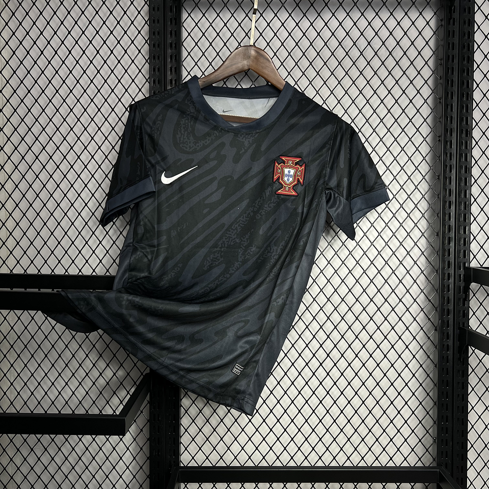 Portugal Equipamento Guarda-Redes 2024/25 1