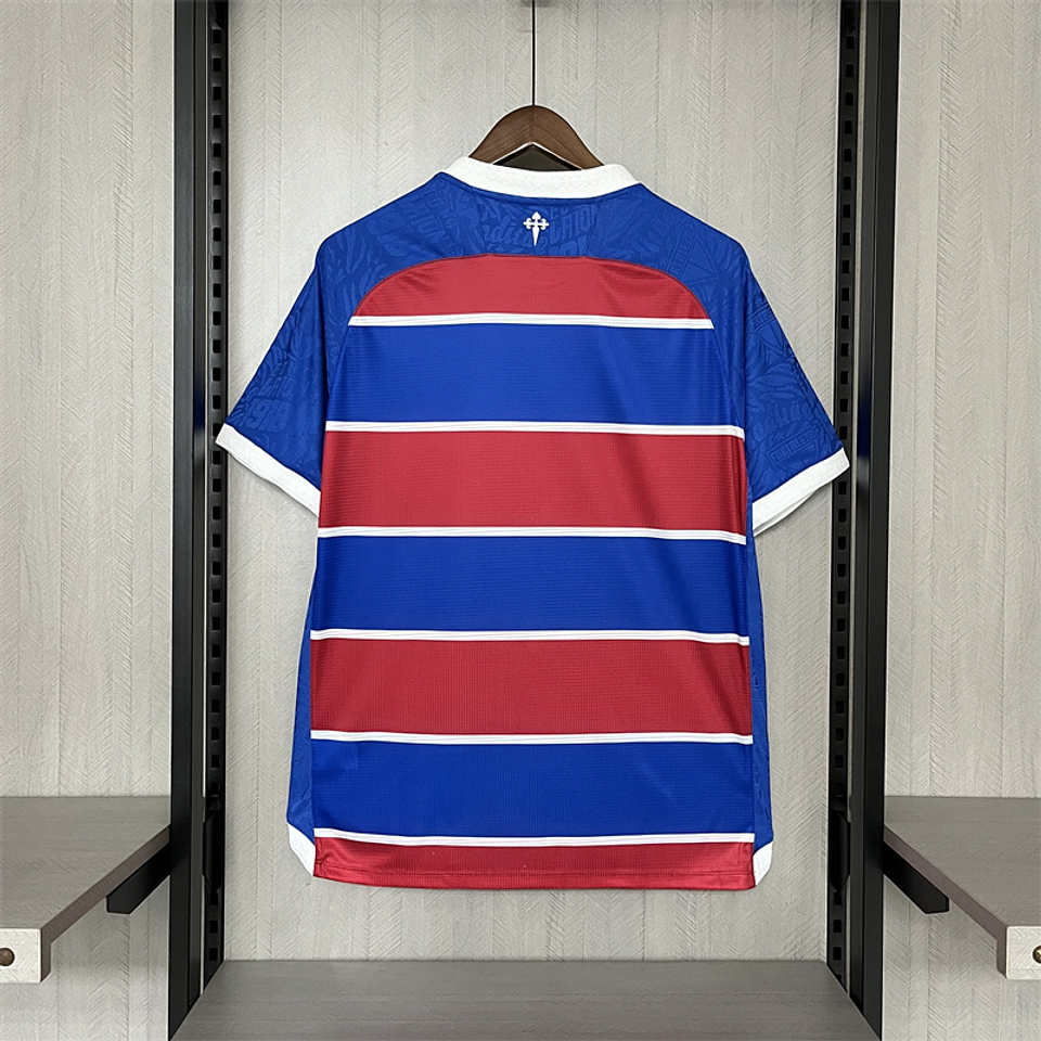 Fortaleza Equipamento Principal 2024/25 2