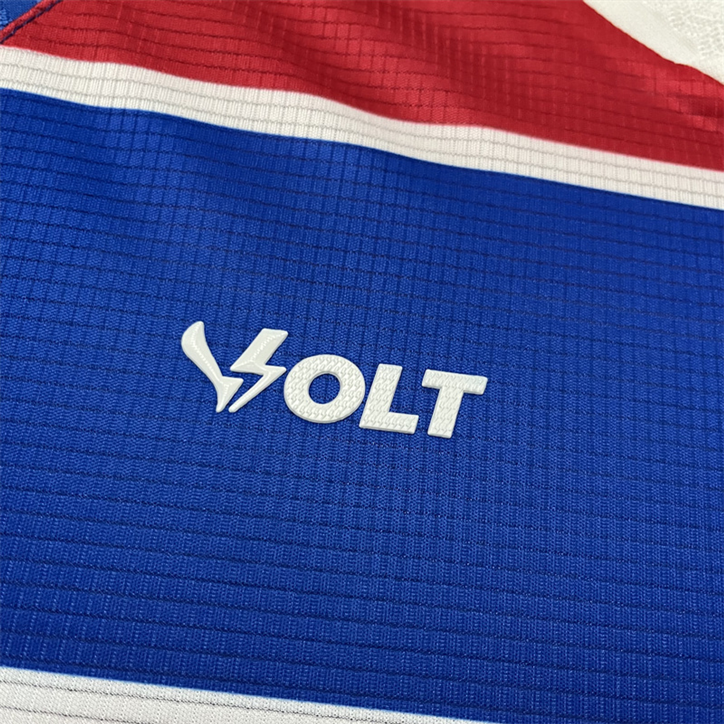 Fortaleza Equipamento Principal 2024/25 4