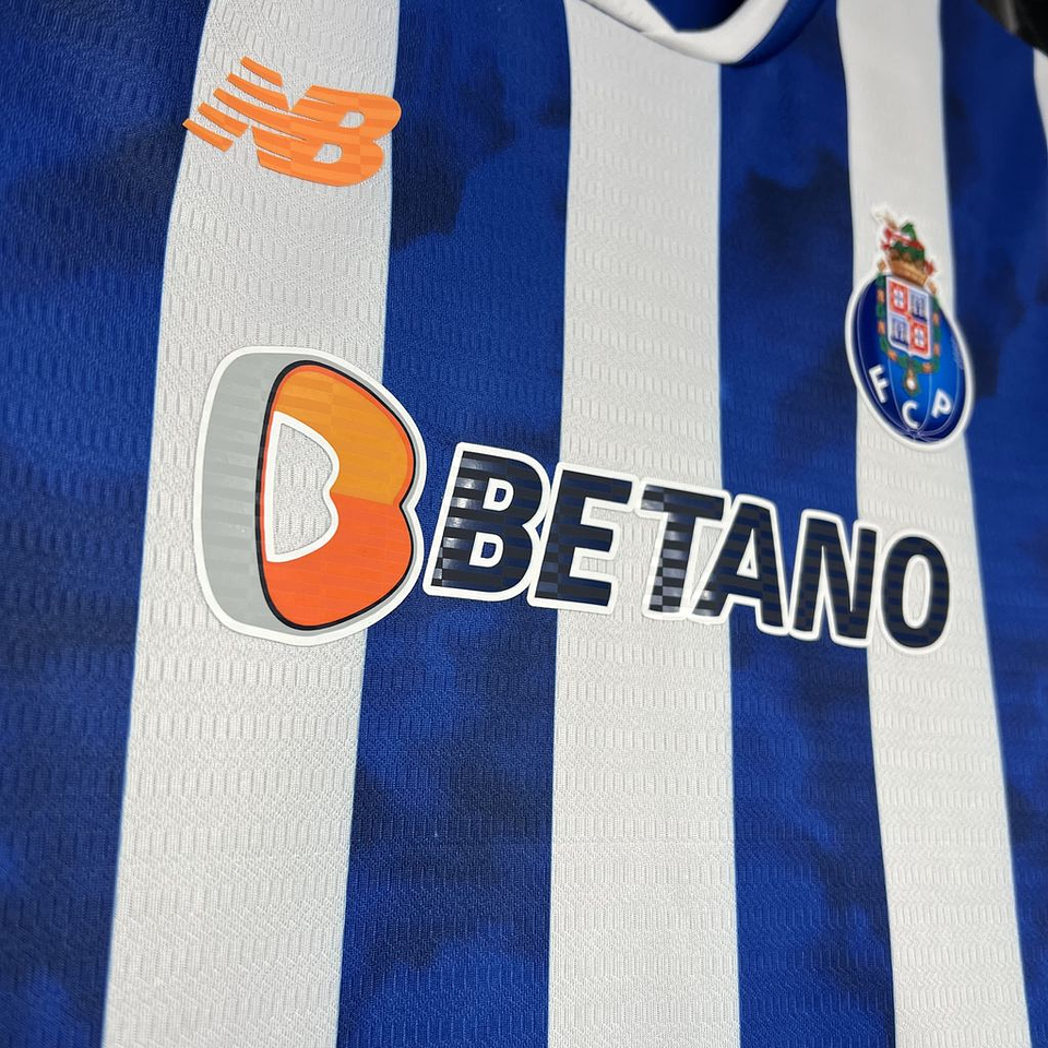 Porto Equipamento Alternativo 2024/25 Kit Criança  4