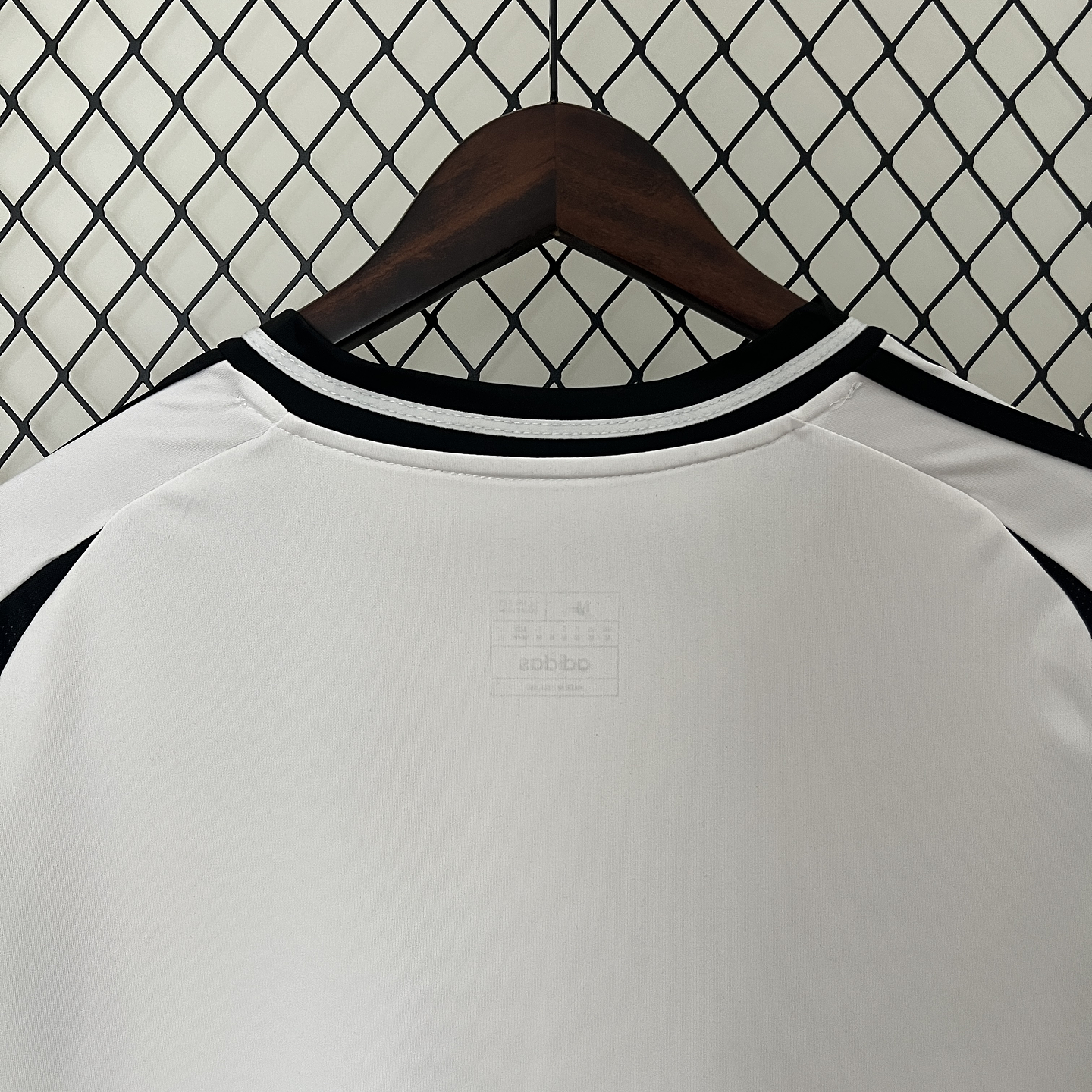 Juventus Equipamento Principal 2024/25 6